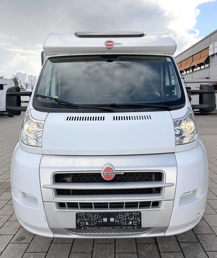 Fahrzeugbild Bürstner Travel Van T 620 G Solar, Auto-Sat, Bike-Rack #5
