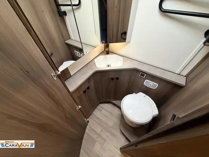 Fahrzeugbild Kabe Travel Master Imperial i810 LGB #10