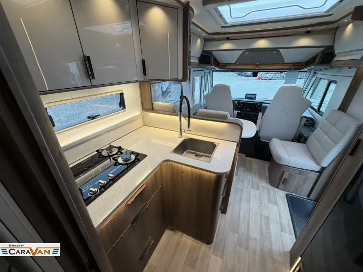 Fahrzeugbild Kabe Travel Master Imperial i810 LGB #19