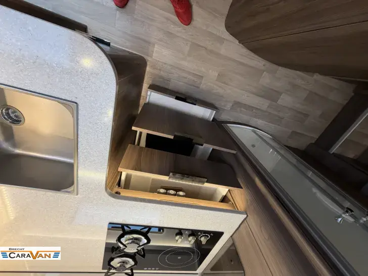 Fahrzeugbild Kabe Travel Master Imperial i810 LGB #25