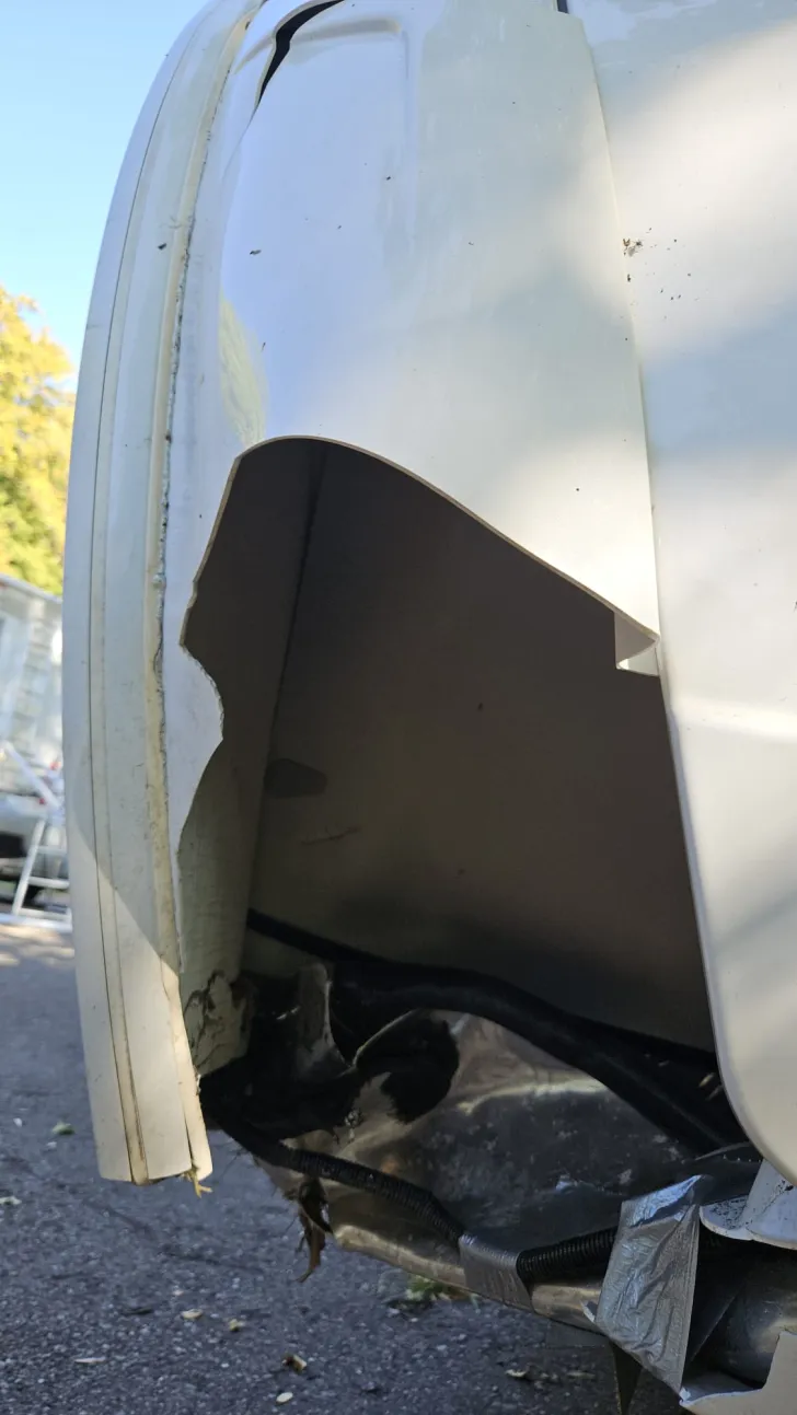 Fahrzeugbild Bürstner Averso Plus 500 TS #8