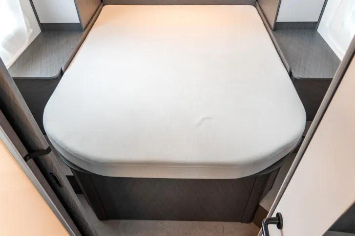 Fahrzeugbild Etrusco T 7400 QBC *2027*Queensbett*RFK*F2F*sep.Dusche* #14