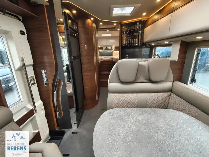 Fahrzeugbild Carthago chic c-line I 4.9 LE Mercedes #8