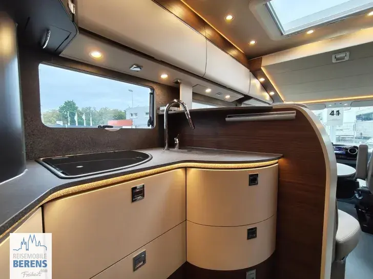 Fahrzeugbild Carthago chic c-line I 4.9 LE Mercedes #25