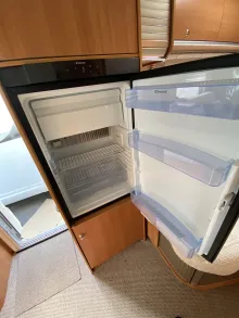 Kühlschrank Bürstner Ixeo IT 700