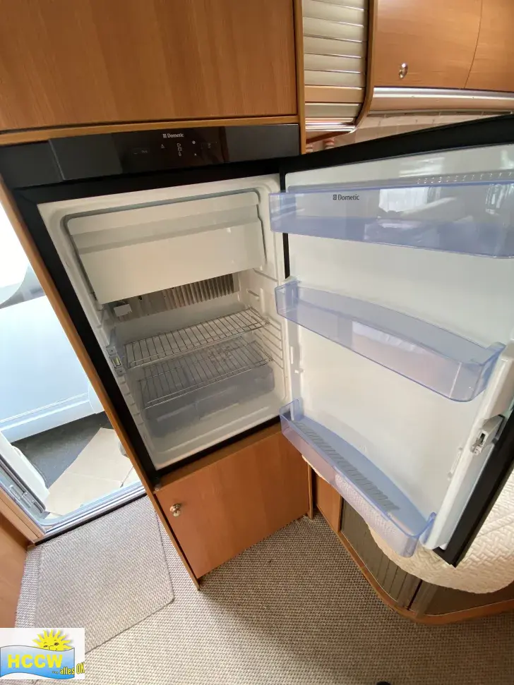 Kühlschrank Bürstner Ixeo IT 700