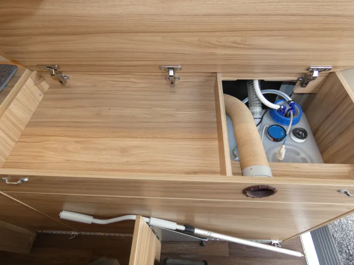 Fahrzeugbild Hymer Camper Van Ayers Rock - sehr gepflegt, wenige KM - #18