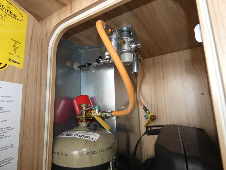 Fahrzeugbild Hymer Camper Van Ayers Rock - sehr gepflegt, wenige KM - #23