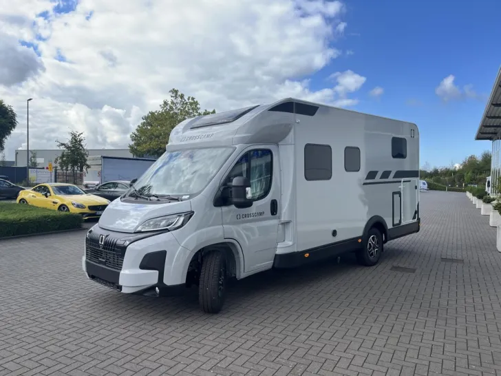 Fahrzeugbild Crosscamp EXPDN 7.0 E Peugeot #4