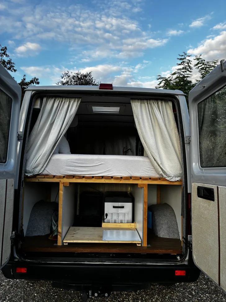 Fahrzeugbild Mercedes-Benz Sprinter 313 CDI Klimaanlage Solar #5