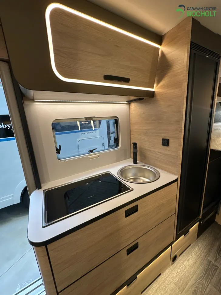 Fahrzeugbild Weinsberg CaraCompact EDITION PEPPER 600 MEG Modell 2027 #12