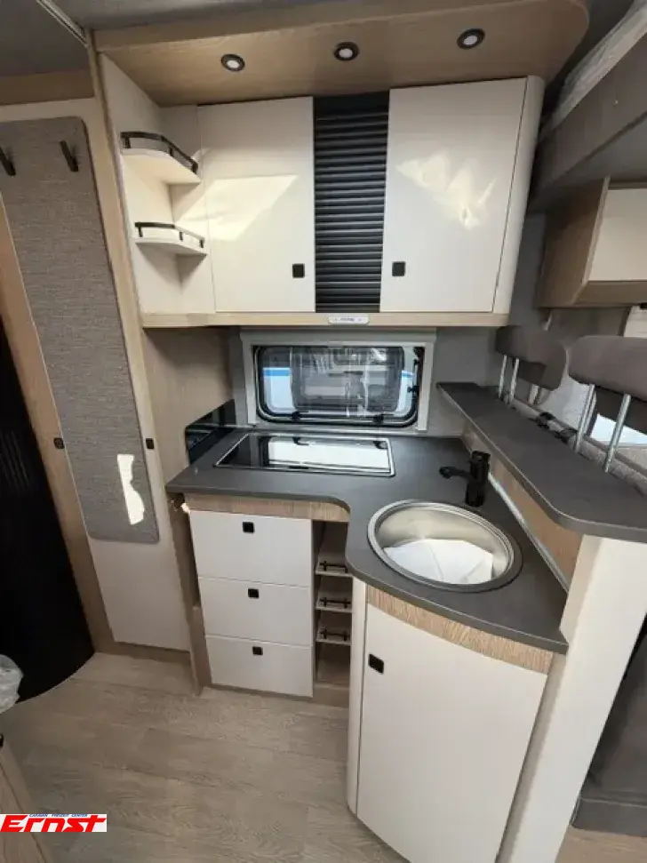 Fahrzeugbild Hobby ONTOUR T 700 FH #6