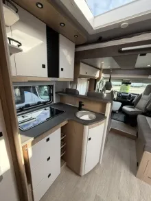 Fahrzeugbild Hobby ONTOUR T 700 FH #12
