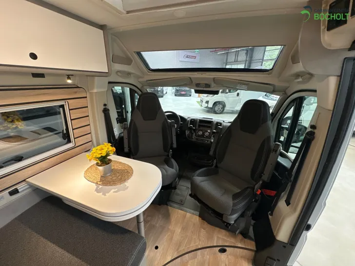 Fahrzeugbild Crosscamp ELMNT 6.4 ES Modell 2027 / Automatik #8