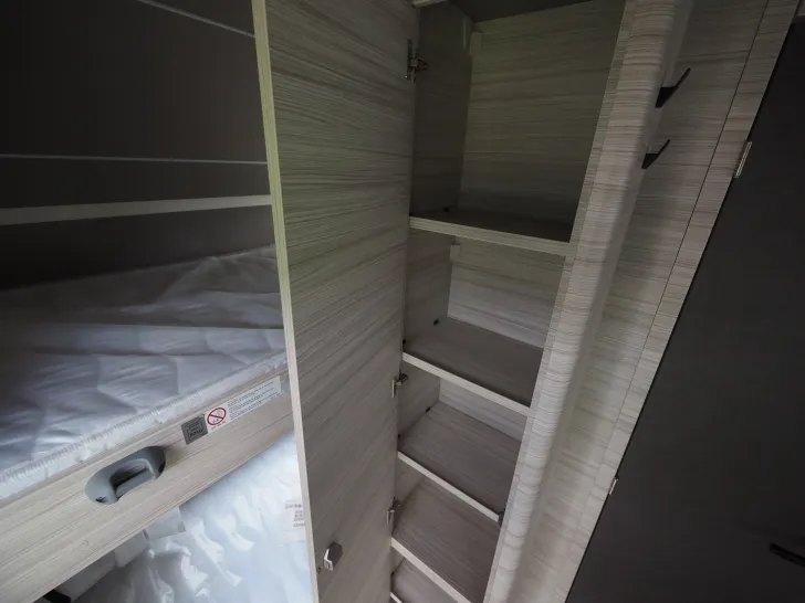 Fahrzeugbild Dethleffs c'joy 480 QLK, ACTIVE, Dusche+Toifenster, 2027 #5