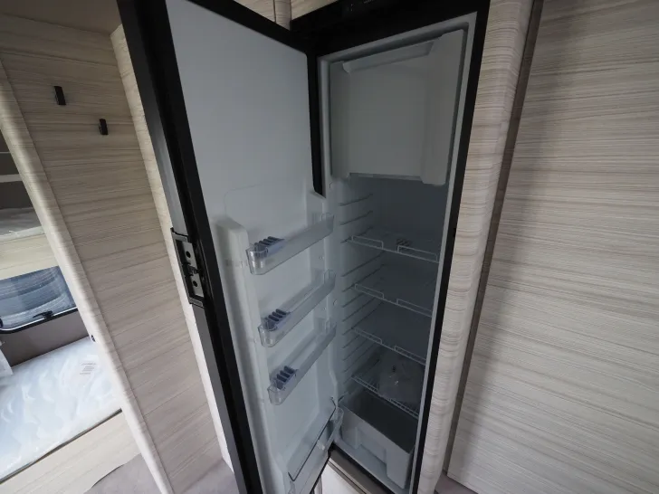 Fahrzeugbild Dethleffs c'joy 480 QLK, ACTIVE, Dusche+Toifenster, 2027 #12