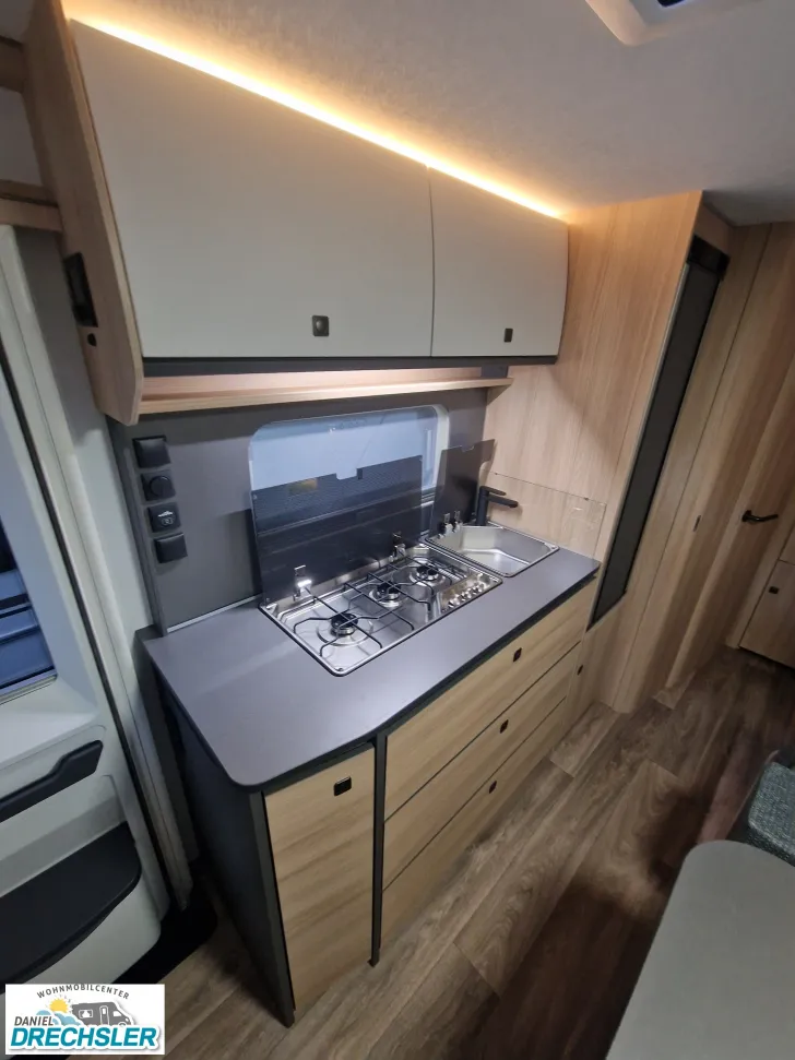 Fahrzeugbild Fendt Apero Activ 560 SKM #11
