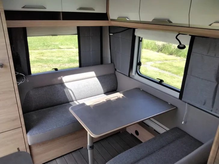 Fahrzeugbild Knaus Südwind 420 QD Black Selection Modell 2026 #5