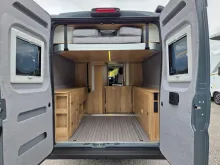 Fahrzeugbild Clever SELECT LINE Runner 636 Active Elektrisches Hubbett #24