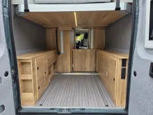 Fahrzeugbild Clever SELECT LINE Runner 636 Active Elektrisches Hubbett #28