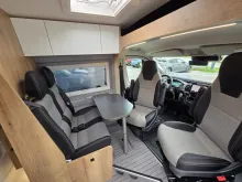 Fahrzeugbild Clever SELECT LINE Runner 636 Active Elektrisches Hubbett #31