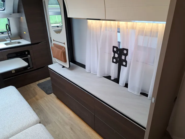 Fahrzeugbild Adria Alpina 663 HT - Twin Achse - Alde Heizung #10