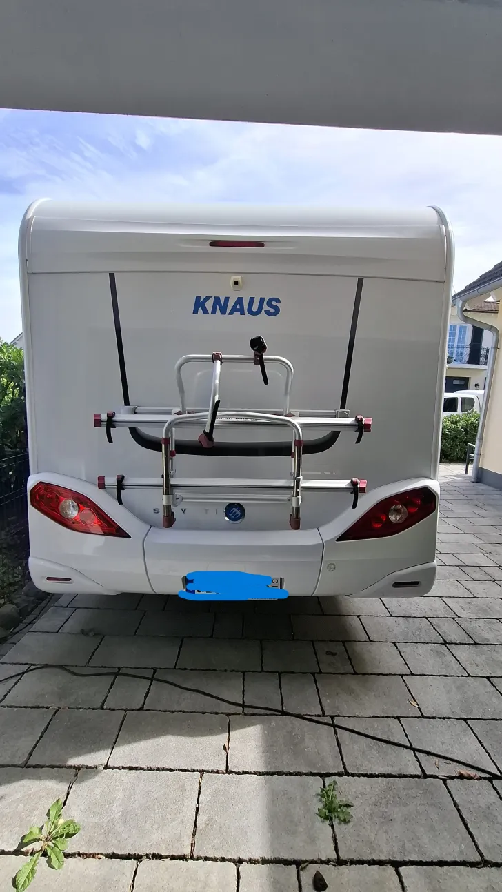 Fahrzeugbild Knaus Sky TI 650 MF Silver Selection scheckheftgepflegt #11