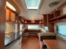 Fahrzeugbild Hobby Prestige 650 UMFE/Festbett/Rundsitz/Tandemachser #9
