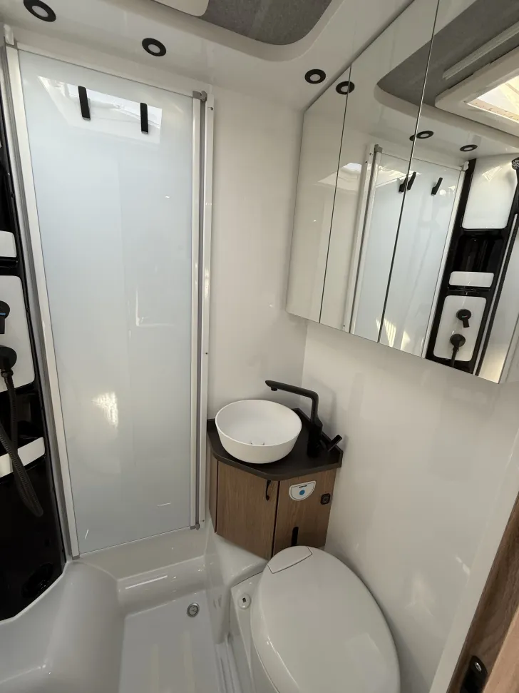 Fahrzeugbild Hobby ONTOUR C 680 GE 8-Gang Automatik 140 PS #35