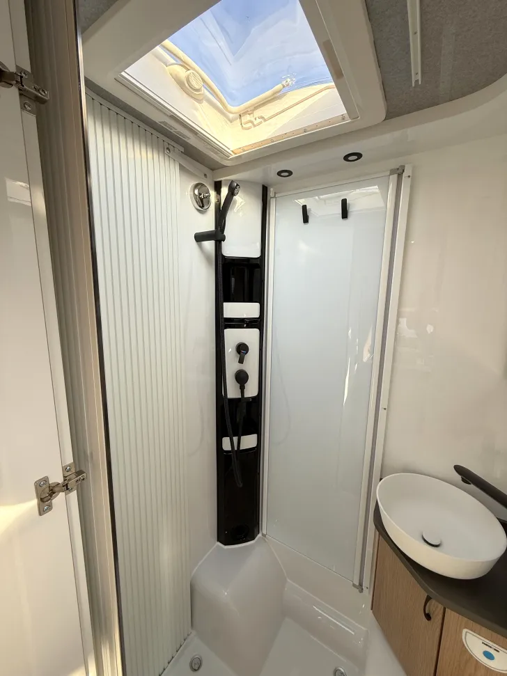 Fahrzeugbild Hobby ONTOUR C 680 GE 8-Gang Automatik 140 PS #36