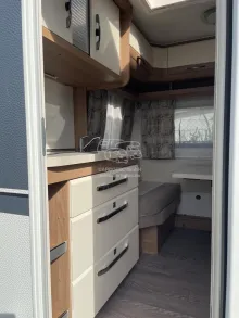 Fahrzeugbild Hobby De Luxe 400 SFe #3