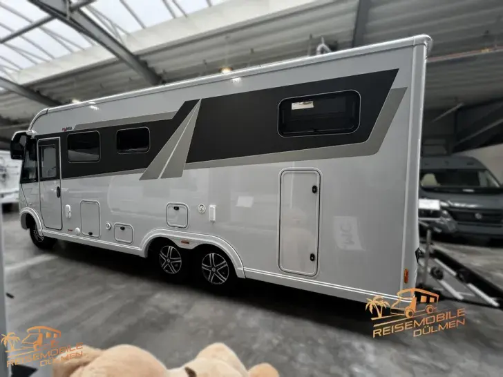 Fahrzeugbild Frankia F-Line I 790 GD Hubstützen Lithium #4