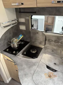 Fahrzeugbild Frankia F-Line I 790 GD Hubstützen Lithium #12