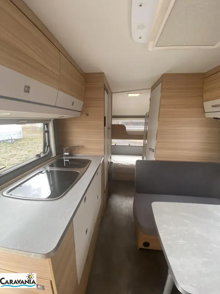 Fahrzeugbild Dethleffs Camper 500 QSK Markise und Rangierantrieb #15