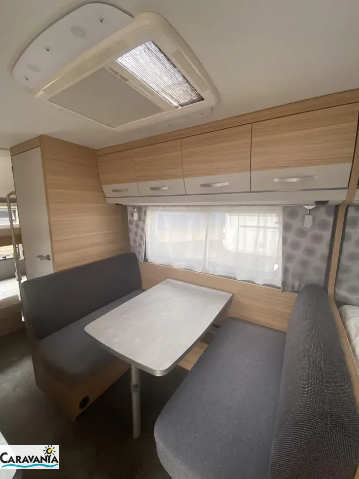 Fahrzeugbild Dethleffs Camper 500 QSK Markise und Rangierantrieb #16