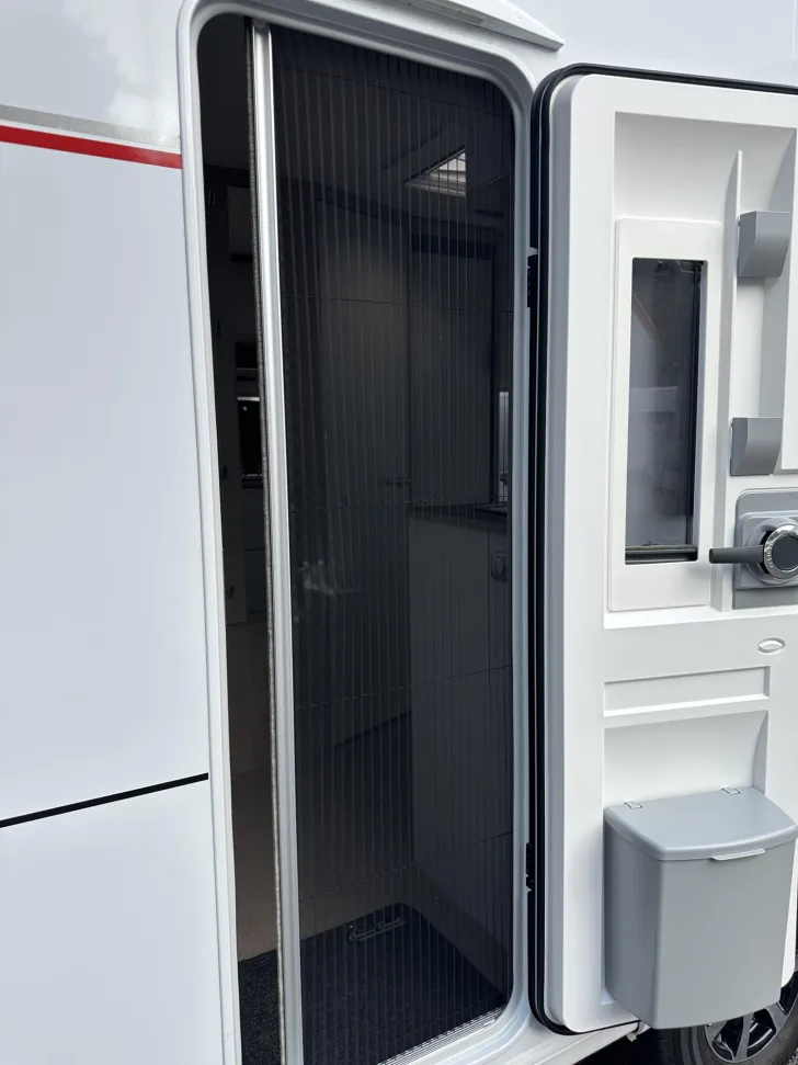 Fahrzeugbild Bürstner Premio Limited 490 TS #17