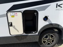 Fahrzeugbild Mobilvetta Kea Kompakt 55, MJ27 - Automatik, Safety #30