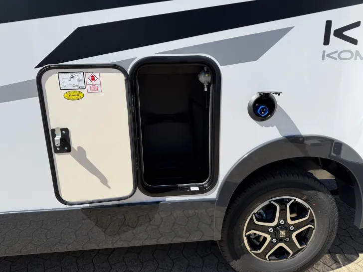 Fahrzeugbild Mobilvetta Kea Kompakt 55, MJ27 - Automatik, Safety #30