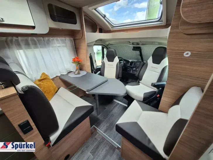 Fahrzeugbild Weinsberg CaraSuite EDITION SPICY 700 MEG TraumMobil 2027 Edition Spicy #7