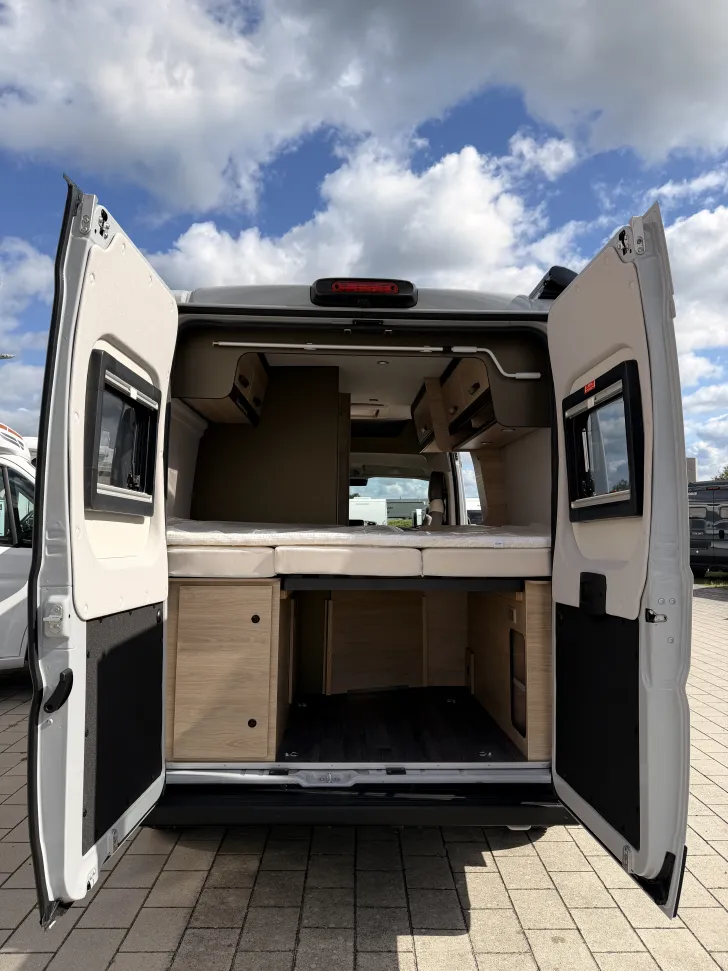 Fahrzeugbild Weinsberg CaraBus EDITION FIRE 540 MQ Rahmenfenster, Automatik #7