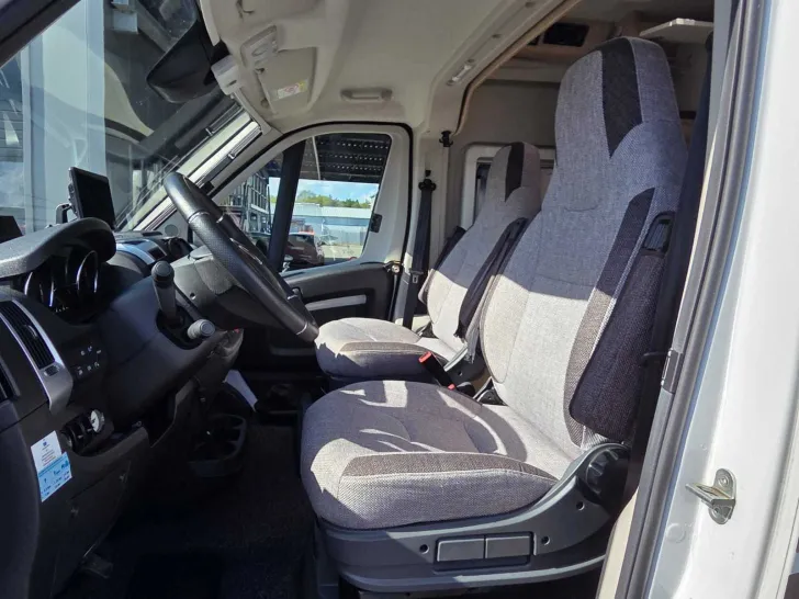 Fahrzeugbild Knaus BoxStar Road 540 AT9G+NAVI+RFK+TV+TRUMA+alle Pakete #13