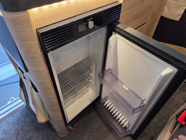 Fahrzeugbild Knaus BoxStar Road 540 AT9G+NAVI+RFK+TV+TRUMA+alle Pakete #17