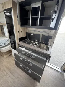 Fahrzeugbild Hobby De Luxe 495 UL #10