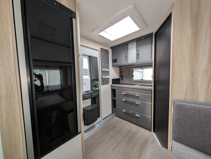 Fahrzeugbild Hobby De Luxe 460 SL Sie sparen 3.800,-€! #10