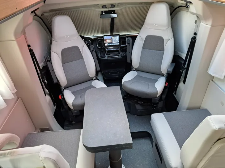 Fahrzeugbild Adria Compact Select DL - ab Euro 95.090.-- #10