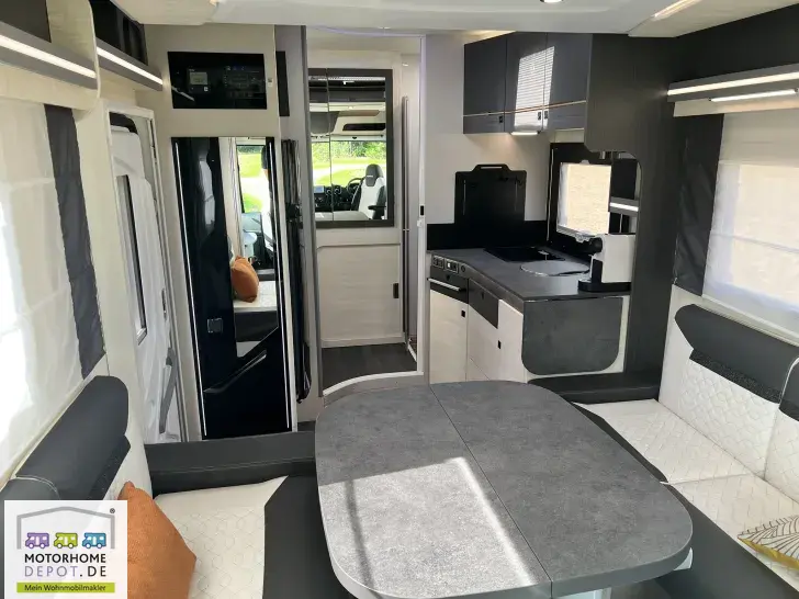 Fahrzeugbild Challenger Vollintegriert 2060 Graphite Ultimate Automatik, Connect-/Arctic-Pak #6