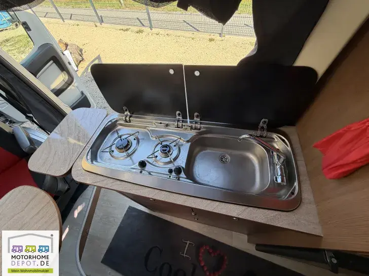 Fahrzeugbild Chausson Twist 08 Motorradbühne, top gewartet #10