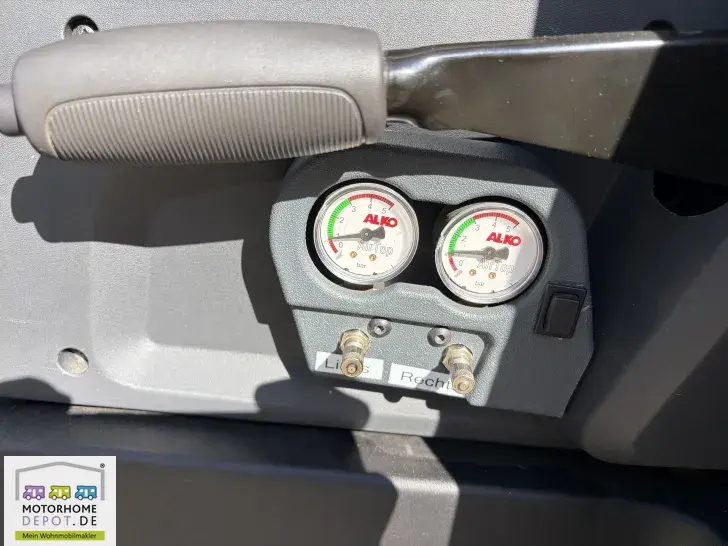 Fahrzeugbild Chausson Twist 08 Motorradbühne, top gewartet #22