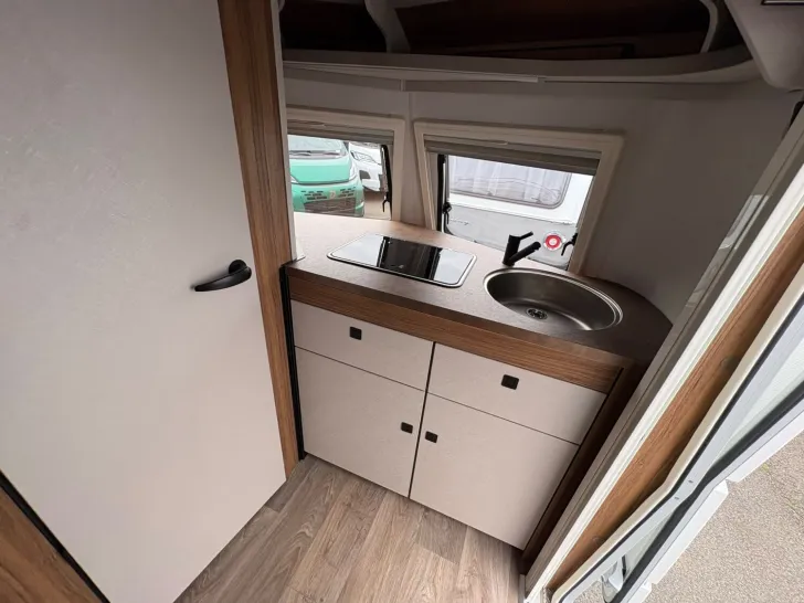 Fahrzeugbild Hymer Eriba Eriba Touring 420 /1.300 kg/ Steckdosen-Paket #11