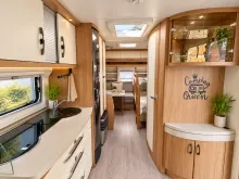 Fahrzeugbild Hobby De Luxe 515 UHK Hubbett hinten, Etagenbetten #15